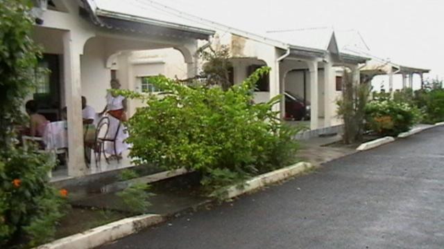 Gites Vasseaux كابستر-بيل-أو الغرفة الصورة